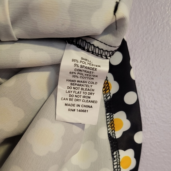 Smak Parlour Unique Vintage Black Daisy Print Mod Skirt - M/6-8 - Picture 4 of 5